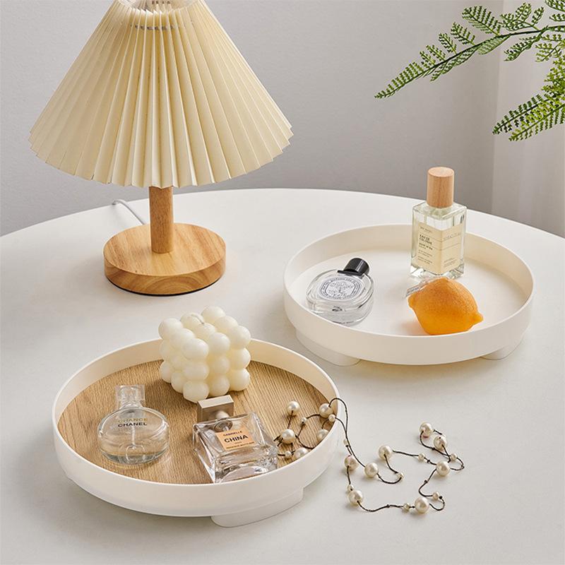 Round Plastic Tray with Feet