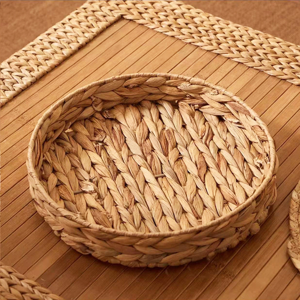 Round Woven Natural Fiber Decorative Tray